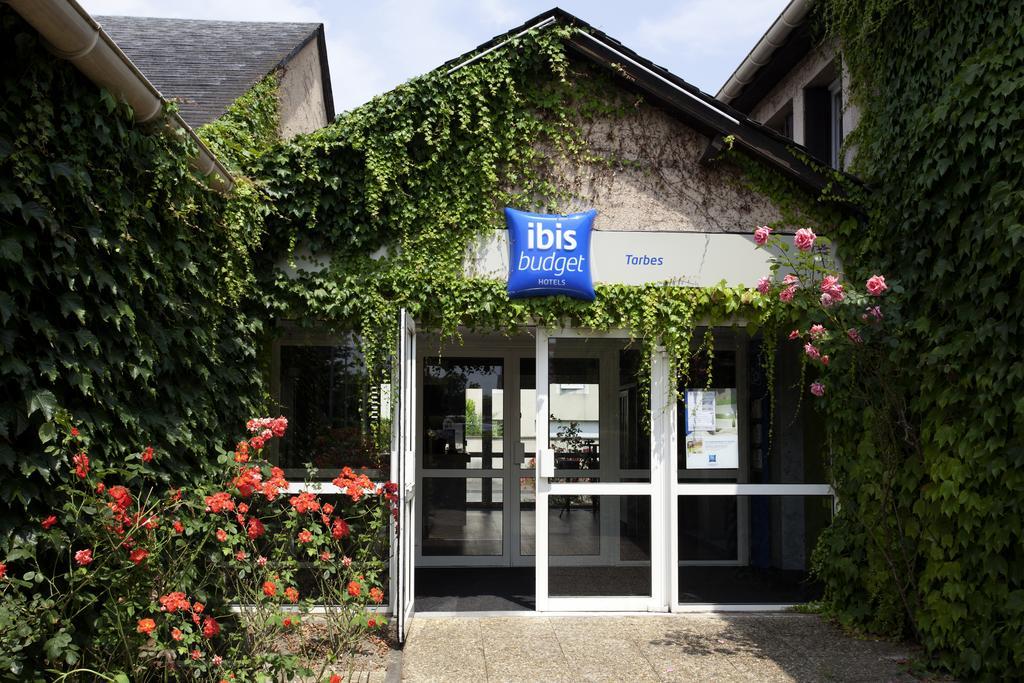 Ibis Budget Tarbes Exterior photo
