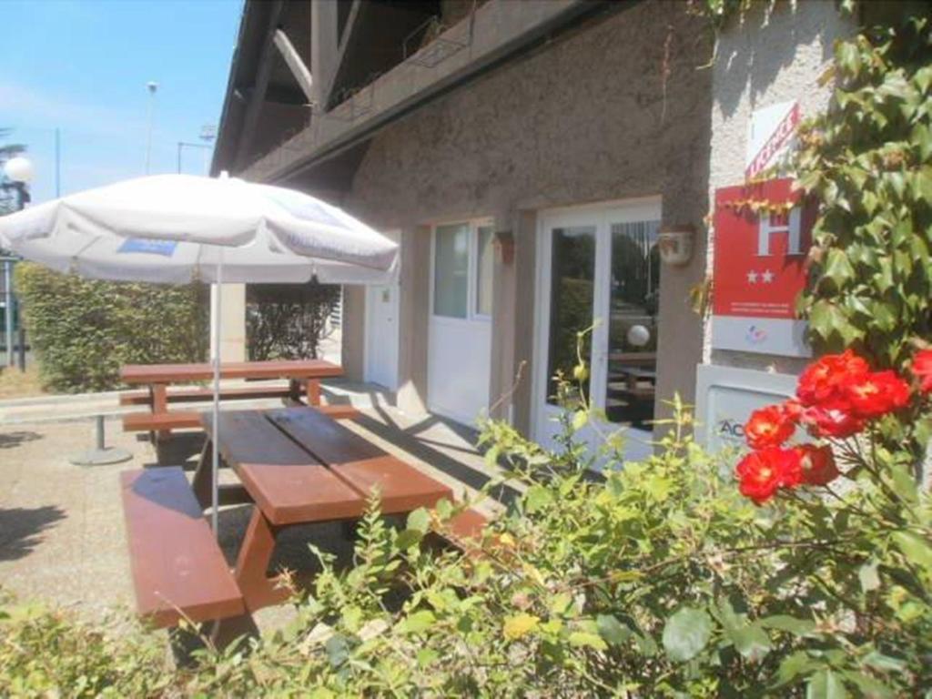 Ibis Budget Tarbes Exterior photo